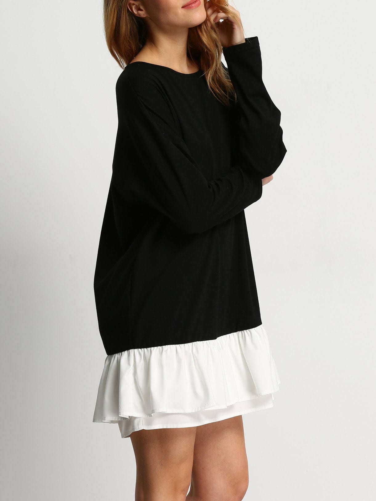 Black Round Neck Contrast White Flounce Hem Dress